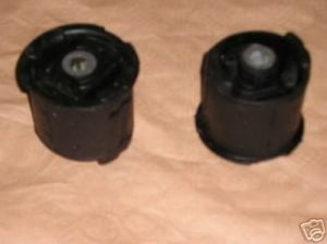 2x uloženie zadná náprava - všetky BMW E38