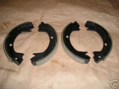 Chrysler Stratus brzdové čeľustia vnútorné pre ručnú brzdu