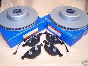 BMW E60 E61 E63 E64 Brzdná sada predná komplet od 535er