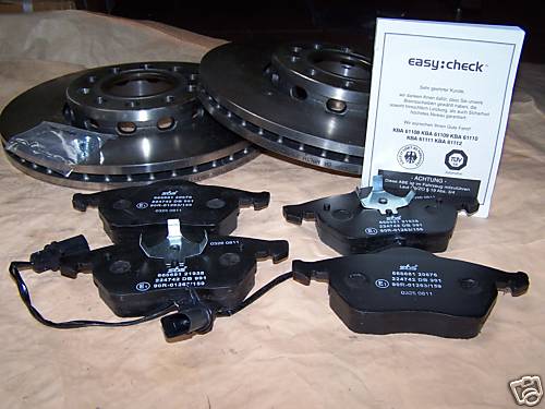 Brzdná sada predná s Brembo kotúčmi Audi A4 1,8 ltr.