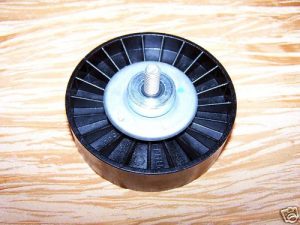 Vodiaca kladka klinového remeňa Alfa Romeo156/166 od 97