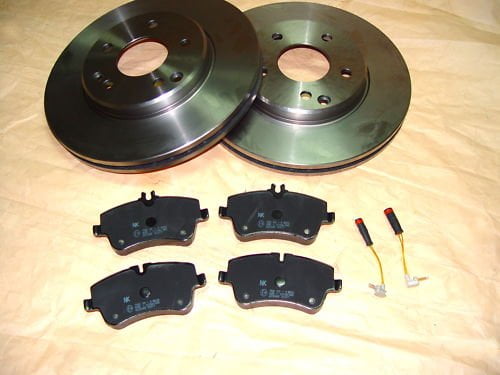 Brzdná sada komplet Mercedes W203 S203 predná náprava