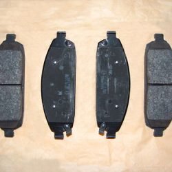 Brzdové destičky přední Chrysler Jeep Cherokee III od: 06.05