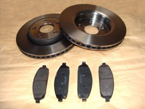 Brzdná sada predná Chrysler Jeep Cherokee III od:09.05