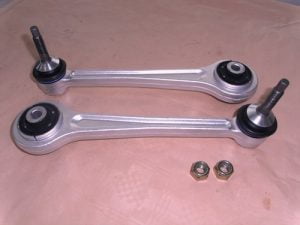 2x rameno horné na BMW všetky E60 zadná náprava