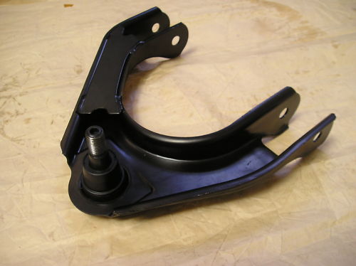 1x rameno horné predné pravé Chrysler Stratus