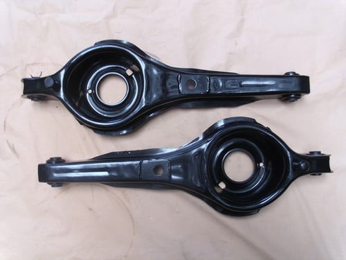 2x rameno zadní náprava Ford Focus od: 98-2004