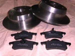 Brzdná sada zadná náprava Chrysler Jeep Cherokee II