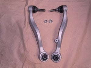 2x rameno spdoné predné BMW E60 + E61