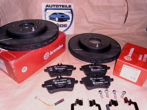 Brzdové kotúče predné Brembo MAX Line + platničky predné Mercedes C-klasse W203 S203 CL203