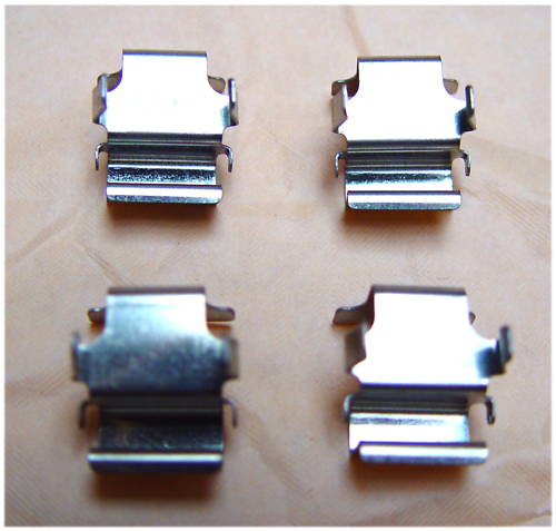 Sada príslušenstva na brzdové platničky zadná Mitsubishi Outlander od r.v. 05.03