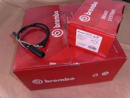 Brzdná sada predná Brembo KIT MAXLine BMW E46