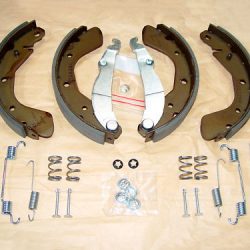 Brzdové čeľustia so sadou pružín Opel Corsa C bez ABS od: 09.2000