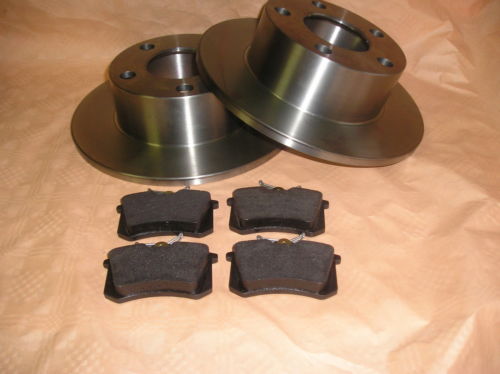 Brzdové kotúče + platničky zadné Audi A4