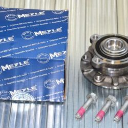 1x ložisko predné Meyle komplet s nábojom BMW 5 E39