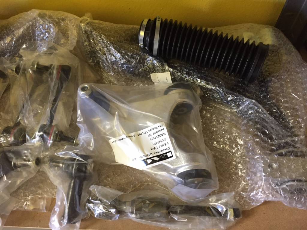 Najväčšia sada ramien predná 12-dielná Alfa Romeo 147-156 – Obrázok 3