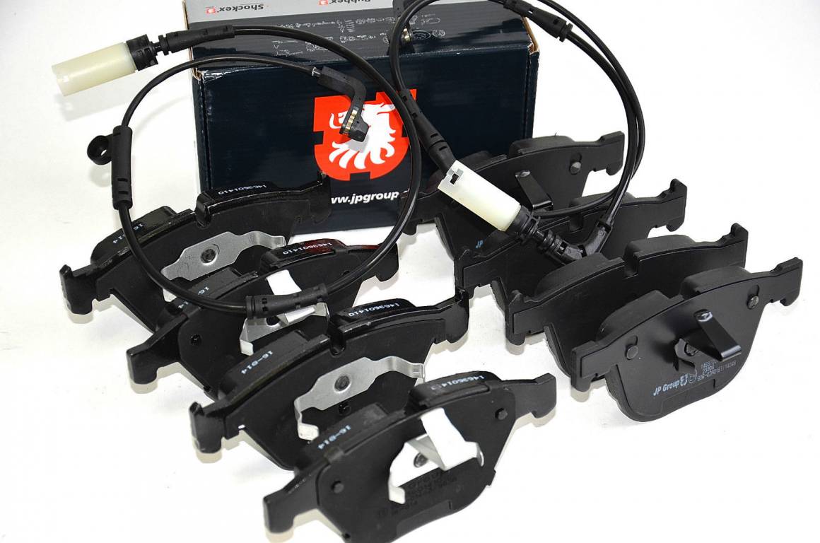Brzdové platničky predné + zadné + snímač opotrebenia JP BMW 530d E60