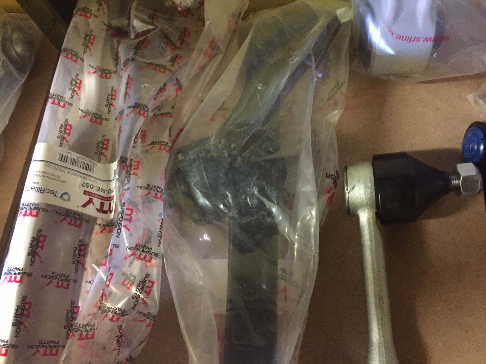 Veľká sada ramien predná náprava Mercedes S-klasse W221 s ABC (Active Body Control) – Obrázok 2