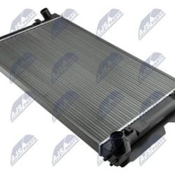 Kondenzátor, chladič klimatizácie TOYOTA AVENSIS T25 03-08, COROLLA E12 01-08