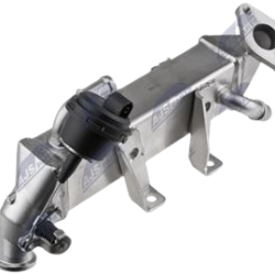 Chladič pre recirkuláciu plynov ENG.2.0D/2.3D NISSAN QASHQAI I,NV400; OPEL MOVANO B,VIVARO A; RENAULT MEGANE III,SCENIC III,ESPACE IV,LAGUNA III,MASTER III,SCENIC III,TRAFIC II; 2006-