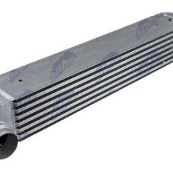 Intercooler, chladič plniaceho vzduchu BMW 5 E60-E61 (03-) 520 D