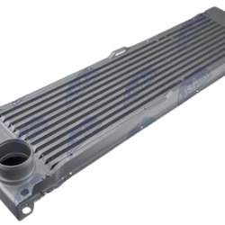 Intercooler, chladič plniaceho vzduchu MERCEDES-BENZ VIANO W 639 (03-) 2.0,2.2 CDI , VITO W 639 (03-) 109,111,115 CDI