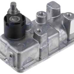 Elektronický akcelerátor turba VOLVO C30 06-12,C70 06-13,S40 06-10,S60 05-10,S80 06-11,V50 06-10,V70 05-08,XC60 08-17,XC70 05-16,XC90 05-14 2.4D