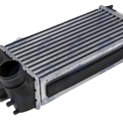 Intercooler, chladič plniaceho vzduchu FORD B-MAX (12-) 1.5 TDCI, FIESTA VI (10-) 1.5 TDCI 1.6 TDCI, KA+ III (18-) 1.5 TDCI (DIESEL)