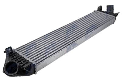 Intercooler, chladič plniaceho vzduchu FORD C-MAX (10-) 2.0 TDCI, FOCUS C-MAX (CAP) (03-) 1.6 TDCI, FOCUS II (CAP, CB4) (04-) 1.6 TDCI, FOCUS III (CB8, CEW) (11-) 2.0 TDCI, KUGA (CBS) (13-) 2.0 TDCI (DIESEL)