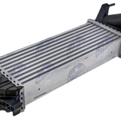 Intercooler, chladič plniaceho vzduchu RENAULT KANGOO (12-) 1.2 1.5, MERCEDES CITAN (12-)