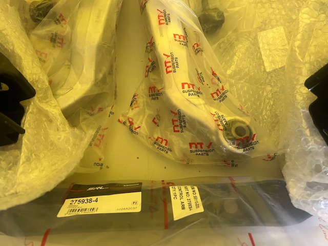 Najväčšia sada ramien zadnej náprava Nissan, Qashqai Renault Kadjar