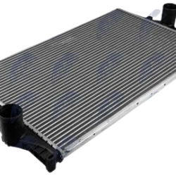 Intercooler, chladič plniaceho vzduchu VOLVO XC 90 D5 02- DIESEL