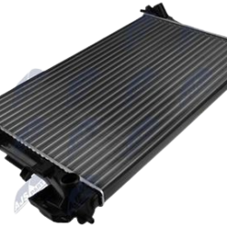 Chladič motora FIAT CROMA (194) (05-) 1.8 I 16V, OPEL SIGNUM (02-) 2.0 16V DTI, VECTRA C (02-) 2.0 16V DTI, SAAB 9-3 (YS3F) (02-) 1.8 I 16V TURBO