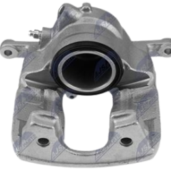 Brzdový strmeň predný ľavý MERCEDES A W176 12-, B W246,W242 11-, GLA X156 14-, CLA C117 13-, SHOOTING BRAKE X117 15-