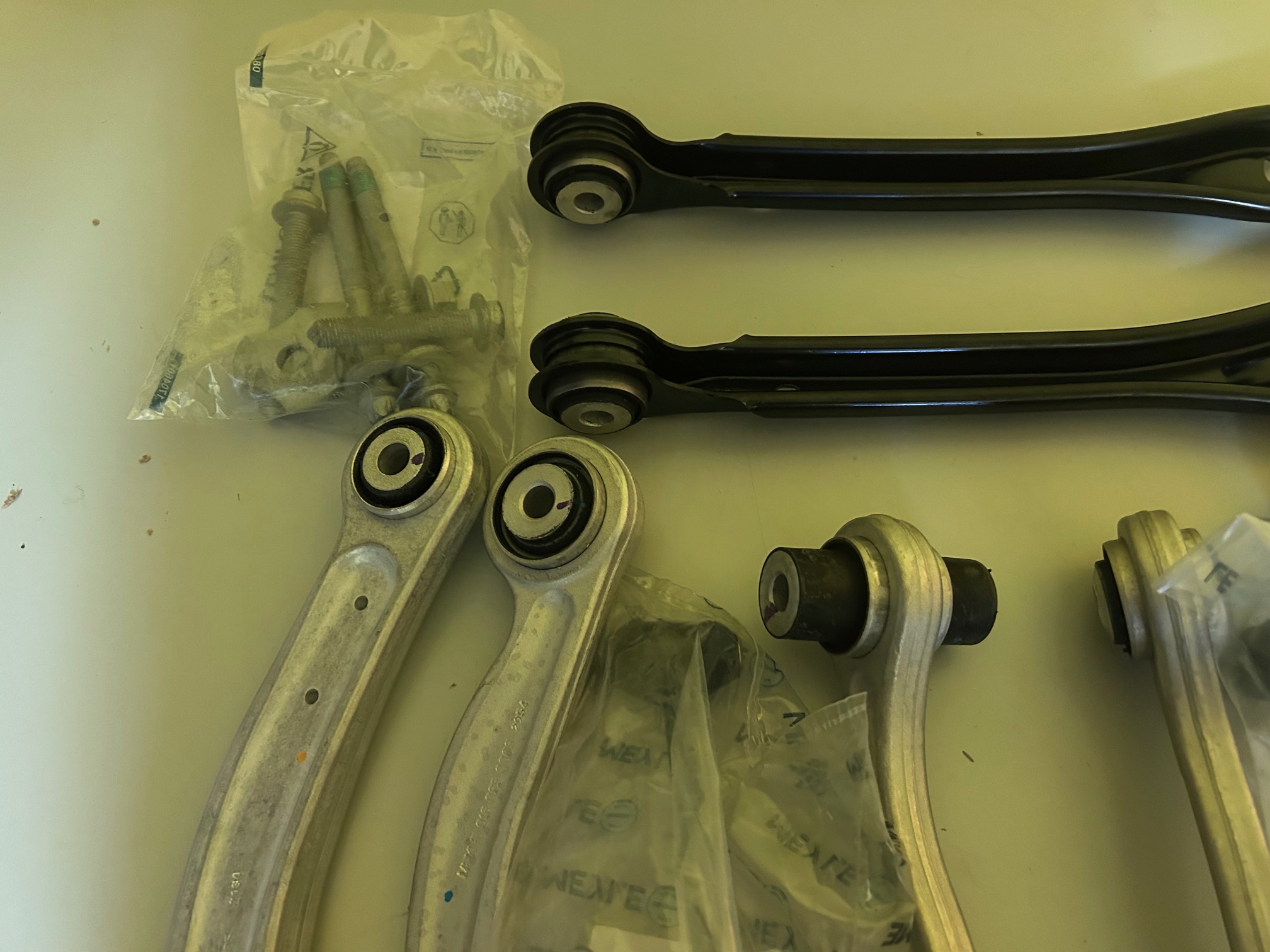 Veľká sada ramien zadná náprava MEYLE HD Mercedes C W204, W205, E W212, W213