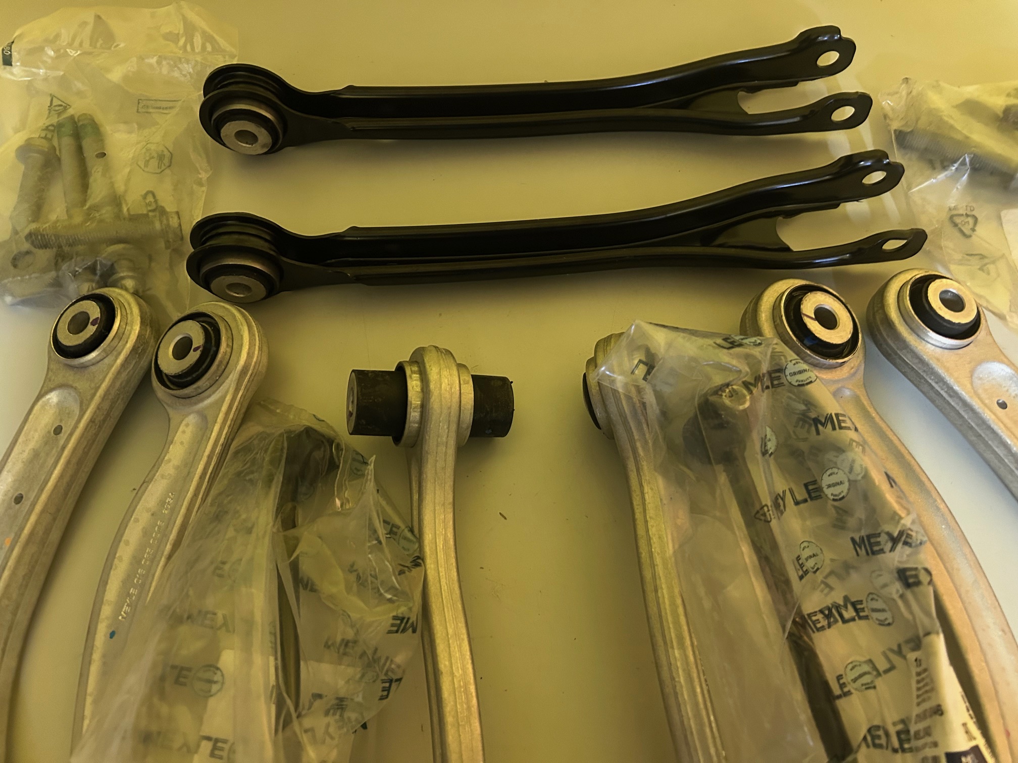 Veľká sada ramien zadná náprava MEYLE HD Mercedes C W204, W205, E W212, W213