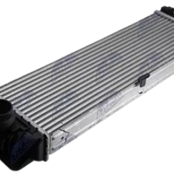 Intercooler, chladič plniaceho vzduchu MERCEDES-BENZ SPRINTER W906 06-, VW CRAFTER 2E/2F 06-16