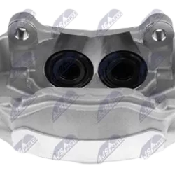 Brzdový strmeň predný ľavý AUDI A4 B9 15-, ALLROAD B9 16-, A5 16-, Q5 16-, A6 C8 18-, ALLROAD C8 18-, A7 SPORTBACK 17-