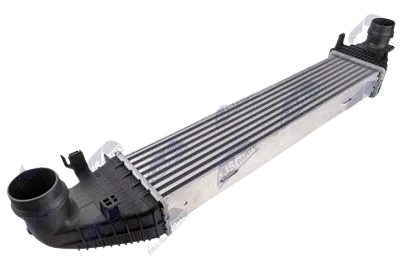 Intercooler, chladič plniaceho vzduchu MERCEDES-BENZ C (W204) 09-14, E (W212) 09-16 DIESEL