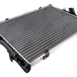 Chladič motora BMW 1 E87 116I,120I 04-