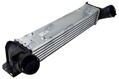 Intercooler, chladič plniaceho vzduchu BMW 1 E81, E82, E87, E88 04- 116 D, X1 E84 09- 16D