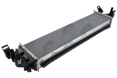 Intercooler, chladič plniaceho vzduchu FORD C-MAX 10-, FOCUS III 11-, KUGA 13-
